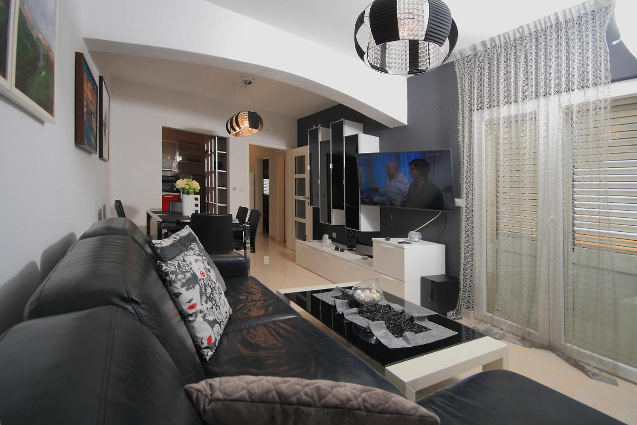 Holiday home Lavanda Residence With Heated Pool Trogir Split *