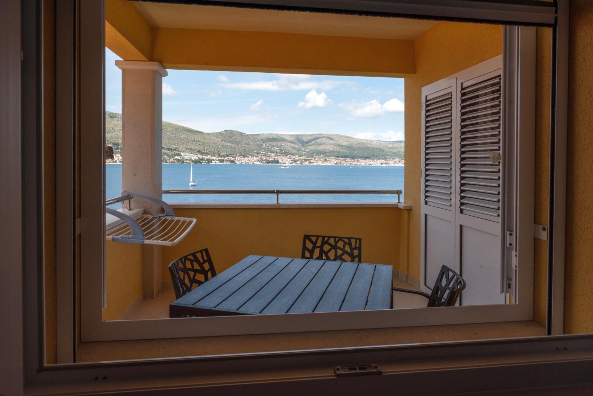 Lavanda Residence With Heated Pool Trogir Split