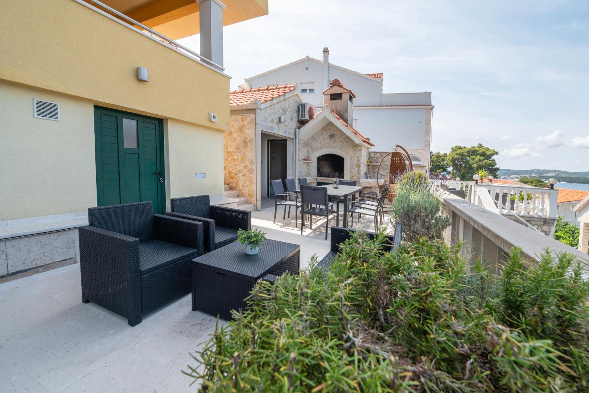 Lavanda Residence With Heated Pool Trogir Split Holiday home Donji Okrug (Ciovo)